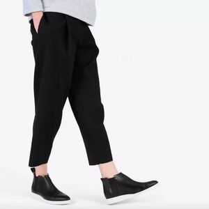 Everlane Leather Chelsea Sneaker Boots🖤